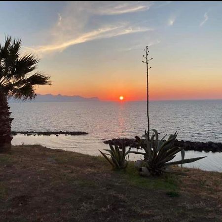 Casa vacanza da Mirella e Peppe Trappeto  Esterno foto